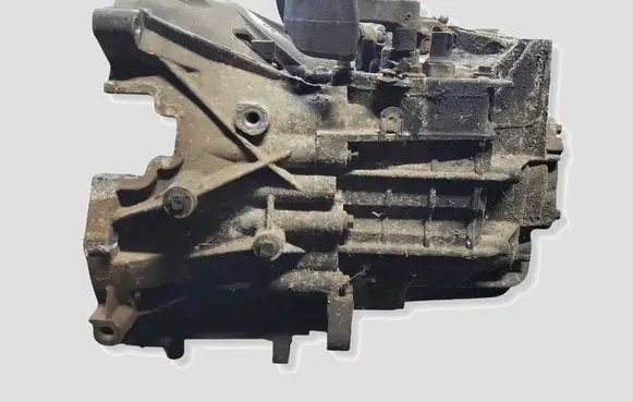 Ford Mondeo Mk III Manual 5 speed gearbox 6S7R7002EB 26070601