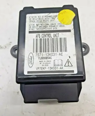 Ford Mondeo MK IV Light module LCM 7S7113K031AE nr1409