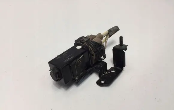 KIA Stonic Glow plug pre-heat relay 368302A850