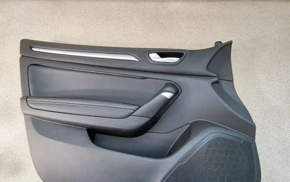 Renault Megane IV Coupe rear side trim panel 