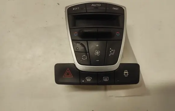Renault Laguna III Climate control unit 275100002R A02000A8400001 7802