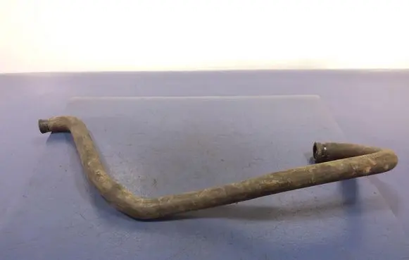 BMW 5 E39 Engine coolant pipe/hose 8391017