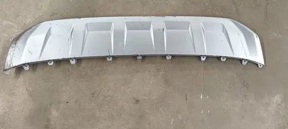 Audi Q7 4M Front bumper lip 4M0807733