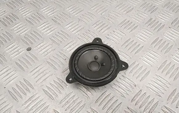 Audi Q4 Sportback e-tron Panel speaker 11A035415
