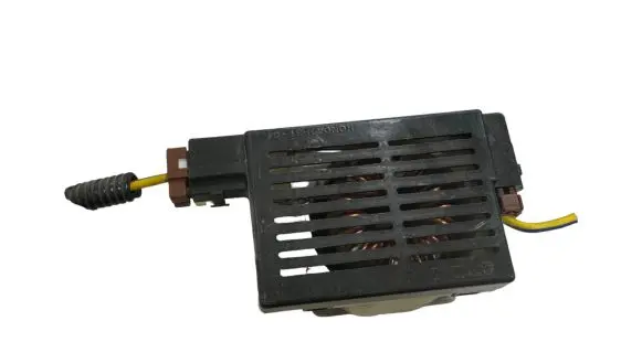 Honda Legend III KA9 Aerial antenna amplifier 39166SZ3G010M1 Y9643