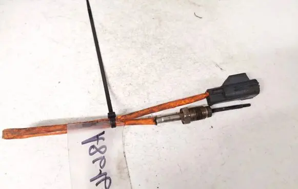 Volvo S80 Exhaust gas temperature sensor 6m51123591fa 6m51-123591-fa