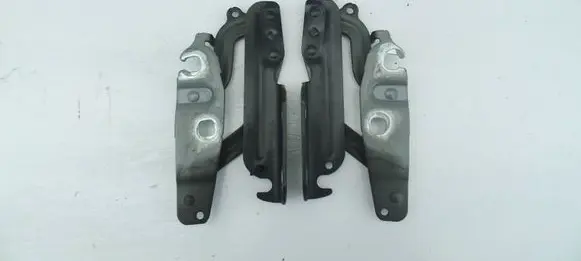 Ford Fiesta Engine bonnet/hood hinges 8A6116801AD 8A6116800AD
