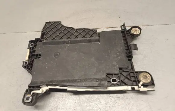 BMW X1 F48 F49 Battery tray 9387574 0000573 170519