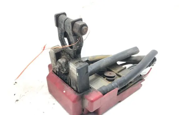 Mitsubishi Colt Positive cable (battery)