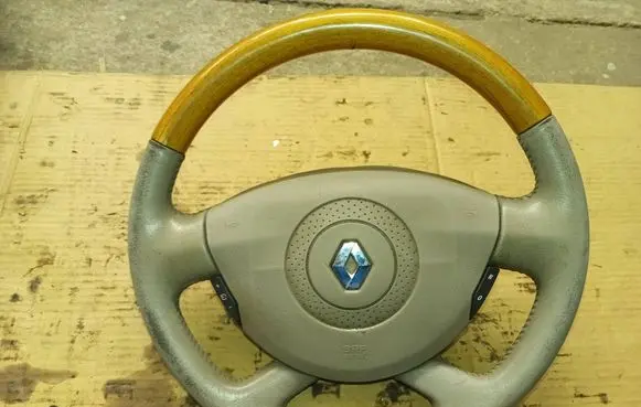 Renault Vel Satis Steering wheel 