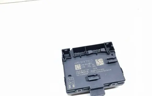 Audi Q7 4M Door control unit/module 4M0959795D