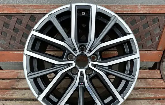 BMW X1 U11 R18 alloy rim 