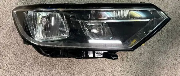 Volkswagen PASSAT B8 Headlight/headlamp 90064926 3G1941030