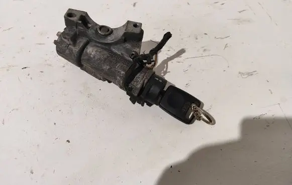 Audi A3 S3 8L Ignition lock 4B0905851C