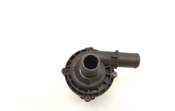Nissan Qashqai Electric auxiliary coolant/water pump