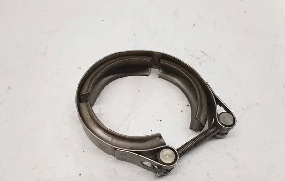 Volkswagen Multivan T5 Muffler pipe connector clamp 