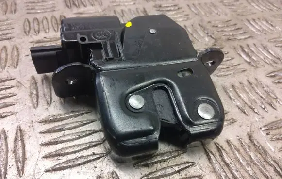 Smart ForFour II W453 Tailgate lock latch 905039428r