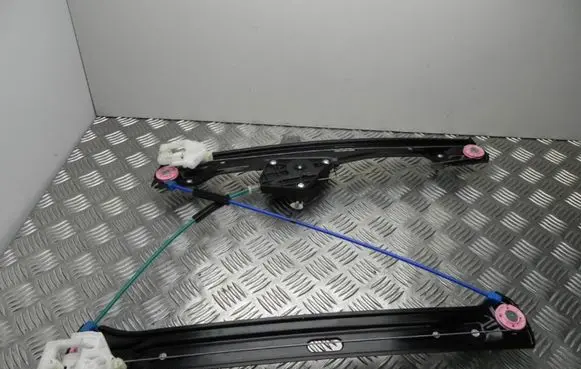 BMW X1 F48 F49 Front door window regulator with motor 7349514 I9619