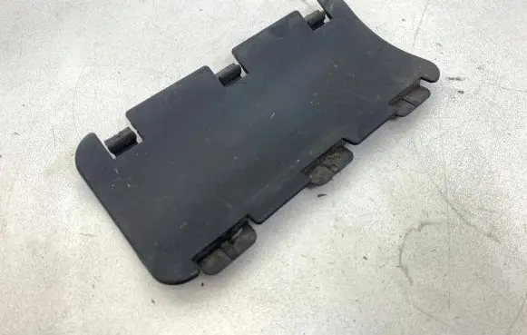 BMW 7 E65 E66 Other engine bay part 51717143261 7143261 17370110