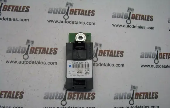 Mercedes-Benz S W221 Aerial antenna amplifier A2218201889