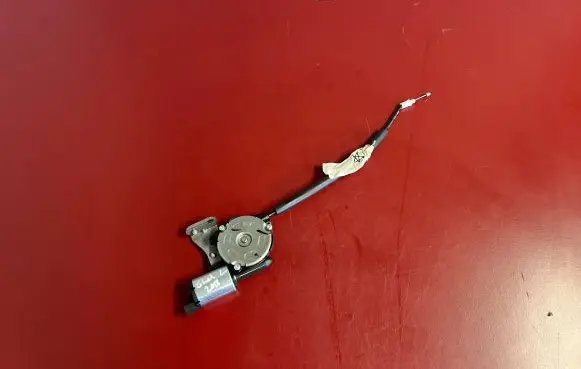 Dodge Challenger Seat adjustment motor 5030014B 5045601B