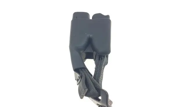 Subaru Legacy Middle seatbelt buckle (rear) 2477812