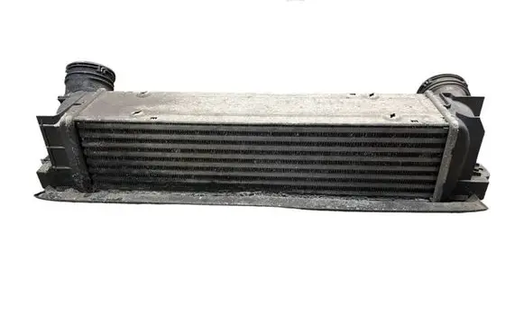 BMW 3 E90 E91 Intercooler radiator 7800682 7521783 11074810