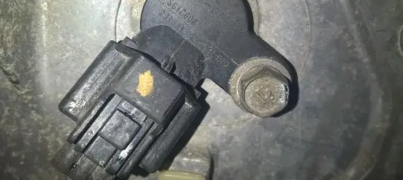 Camshaft position sensor