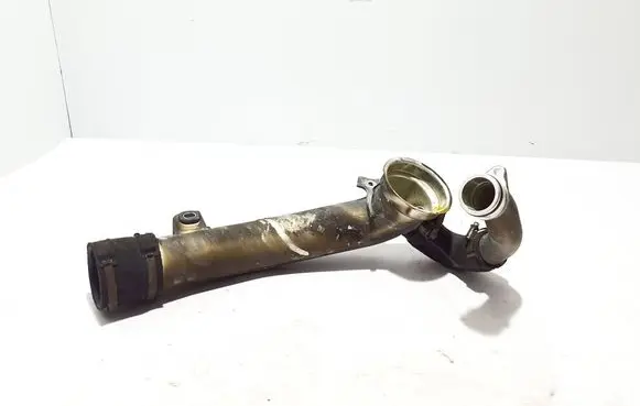 Intercooler hose/pipe