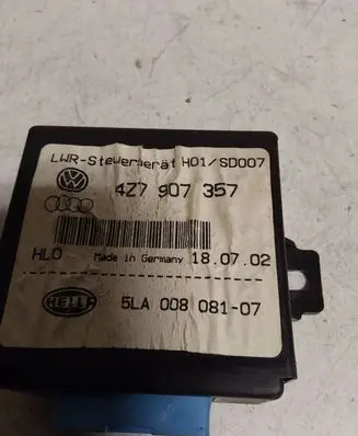 Audi A4 S4 B6 8E 8H Light module LCM 4Z7907357 SD007 5LA00808107