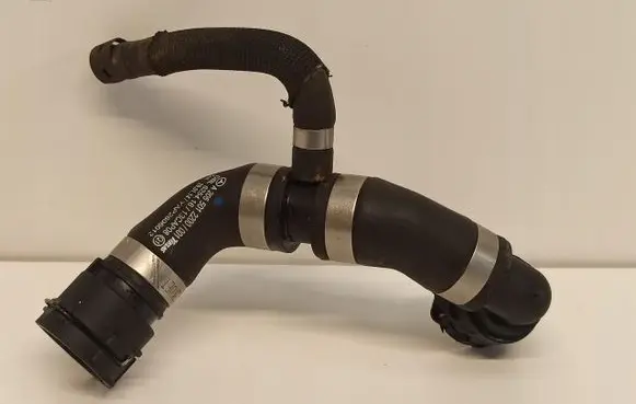 Mercedes-Benz C W205 Engine coolant pipe/hose A2055012200
