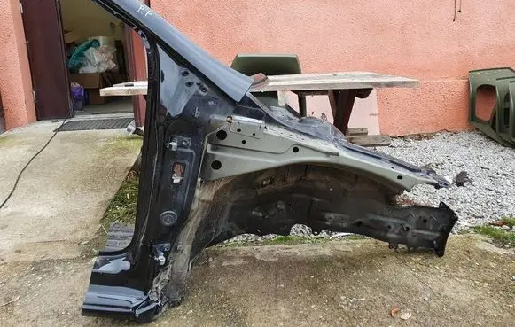 Seat Leon (5F) Front quarter panel fartuch