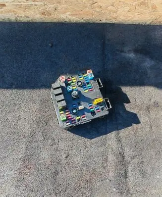 Opel Antara Fuse module 95142072