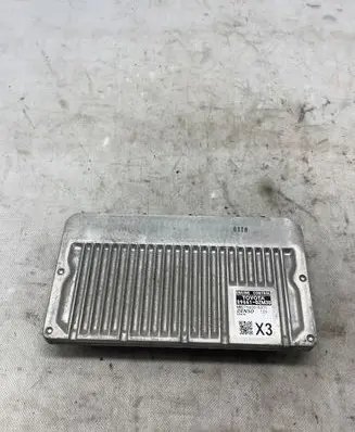 Toyota Auris E180 Engine control unit/module 896610ZM30