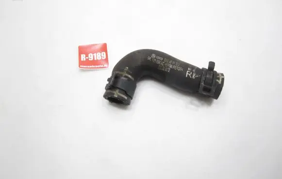 Volkswagen PASSAT B8 Engine coolant pipe/hose 04L121058AC ZD301012