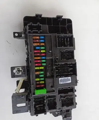 Ford Mustang VI BSM Control unit FR3T-15604