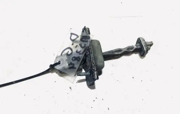 Ford Focus Rear door check strap stopper