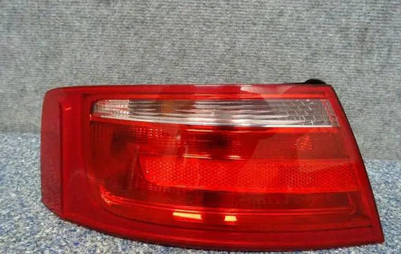 Audi A5 8T 8F Rear/tail lights 8T0945095