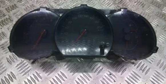 Suzuki Grand Vitara II Speedometer (instrument cluster) 34110-67J10
