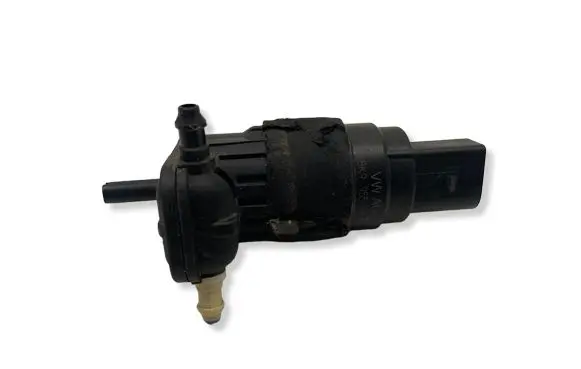 Audi A6 S6 C7 4G Windscreen/windshield washer pump 8K9955647