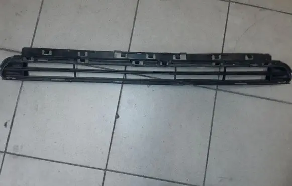 Citroen C5 Front bumper lower grill 9682331677 2003051