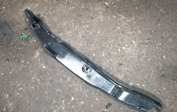 Buick Encore GX I Fender foam support/seal 42553079
