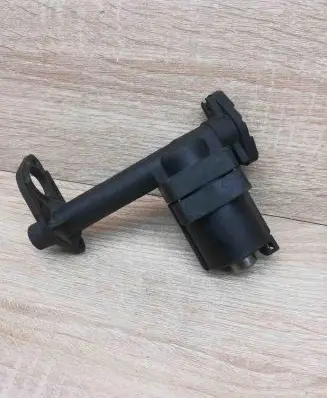 BMW 5 E39 Coolant heater control valve 9012937005