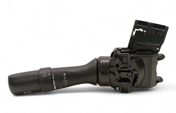 Toyota Hilux (AN10, AN20, AN30) Wiper control stalk 0K06117F555