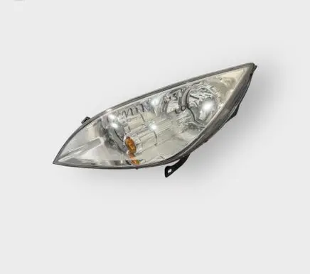 Mitsubishi Colt Headlight/headlamp 0301208201 8301A283