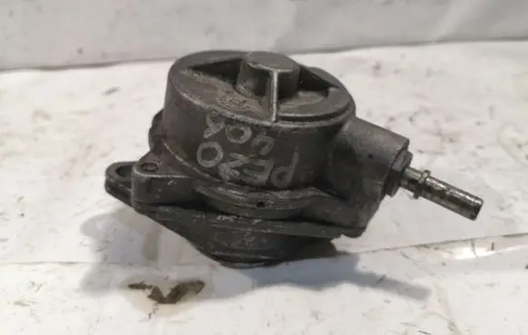 Peugeot 406 Vacuum pump 72160209