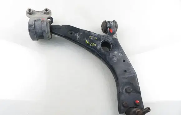 Volvo S40 Front control arm D120294