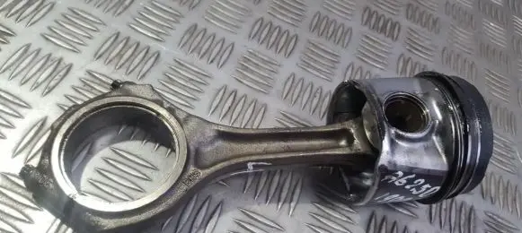 Audi A6 S6 C5 4B Piston with connecting rod