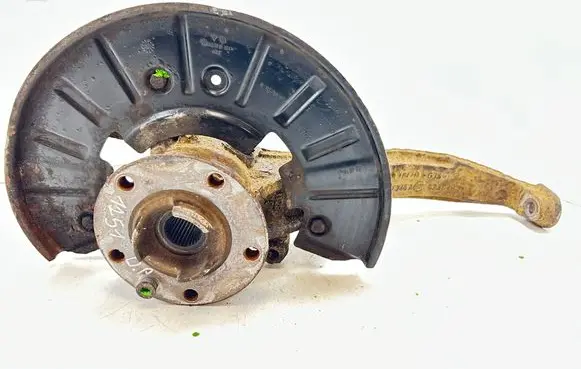 Volkswagen Touareg II Front wheel hub 7P6407246A