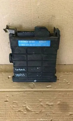 Mercedes-Benz 190 W201 Engine control unit/module 0280800100 0025453632